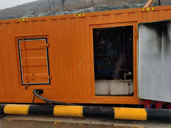 汝阳发电车出租-应急柴油发电机组选什么样的比较好？