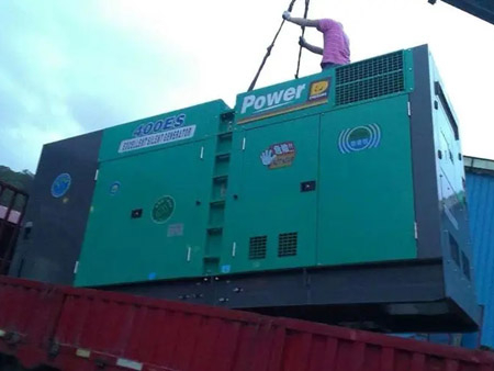 汝阳柴油发电机组转速不稳定时，如何对发动机进行维护？