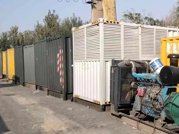 汝阳200KW柴油发电机机组每小时油耗是多少？